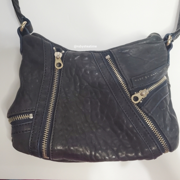 MARC BY MARC JACOBS Flash Kelsey Cross Body (Small) Lamb Leather in Ink Black - Picture 2 of 9